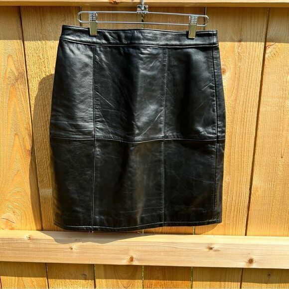 Coldwater Creek Black Leather Mini Skirt Size 8P - Picture 1 of 5